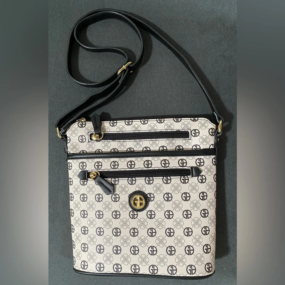 Giani Bernini Tonal Signature Crossbody - Picture 3 of 16